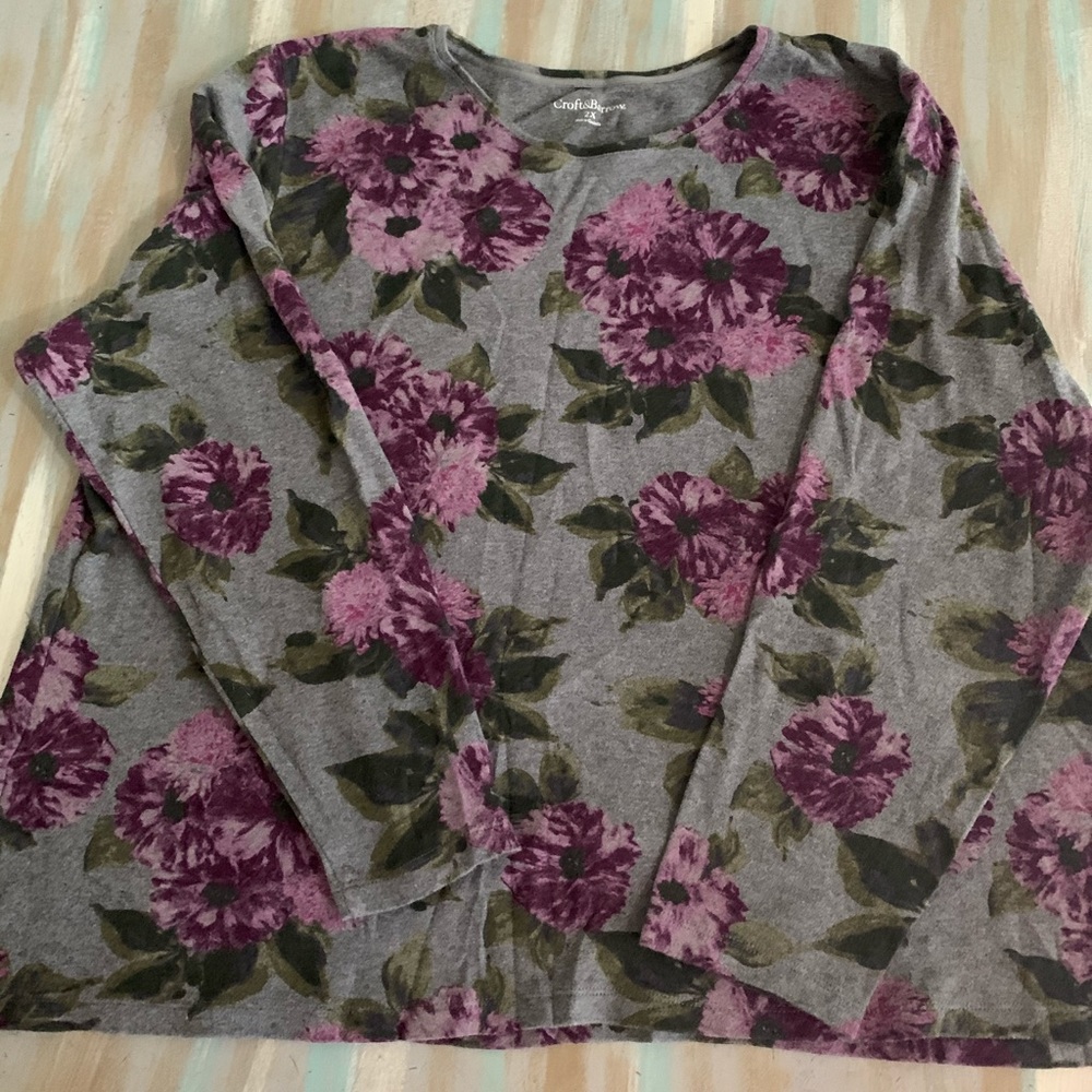 Croft and Barrow Floral sweater